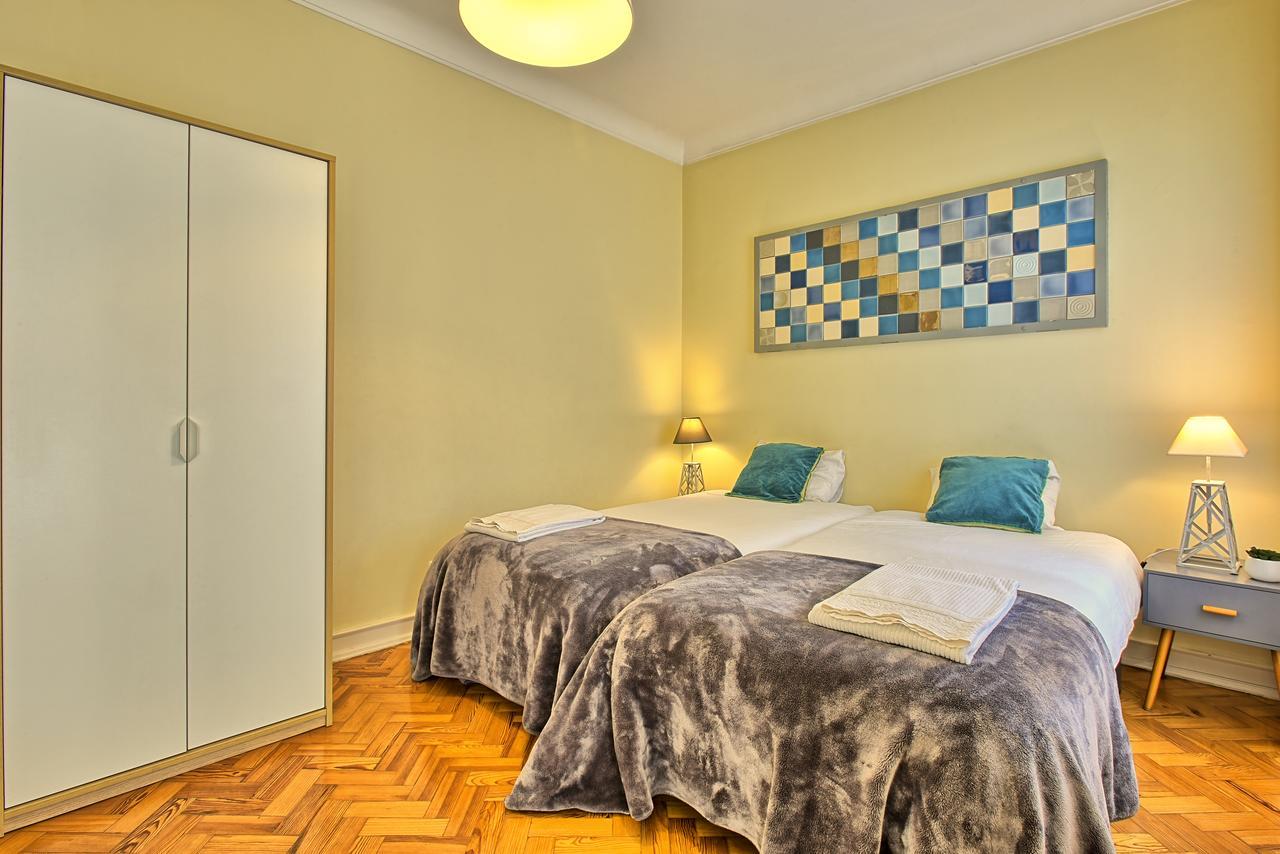 Almirante 2 Four Bedrooms * Lisboa