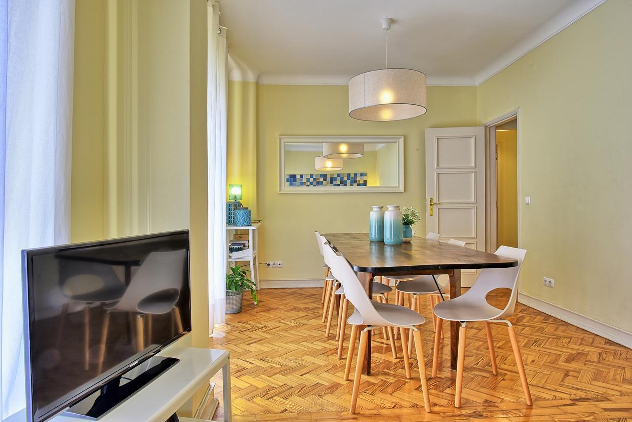Almirante 2 Four Bedrooms Apartamento